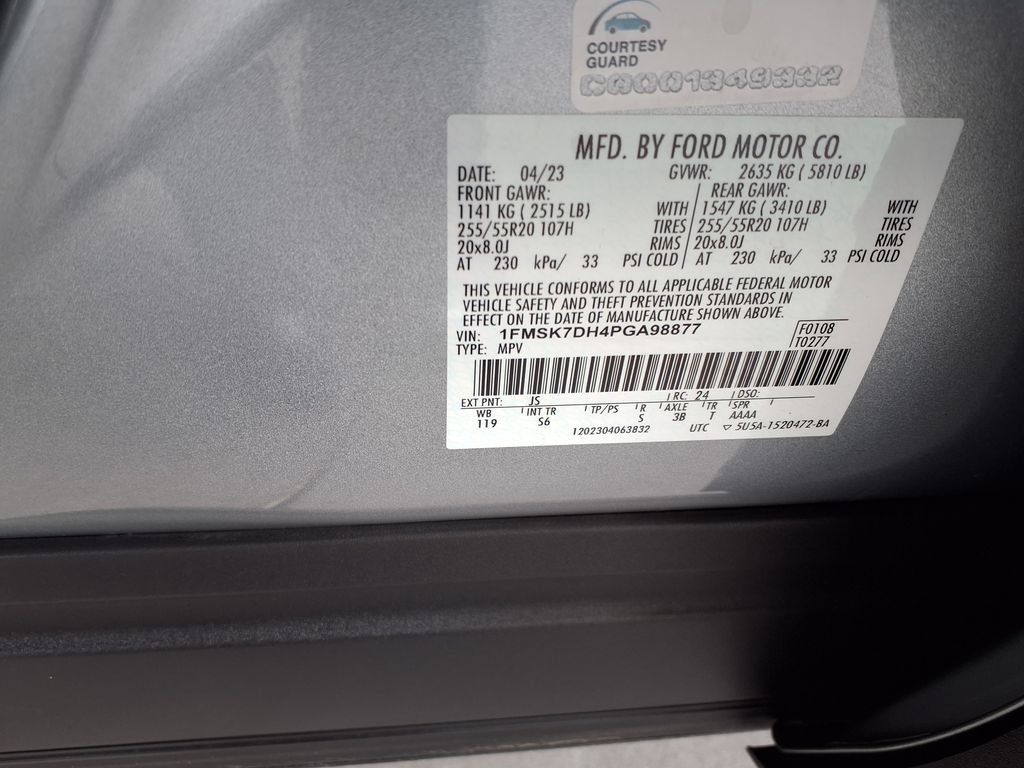 Used 2023 Ford Explorer XLT w/ Equipment Group 202A RWD image 36