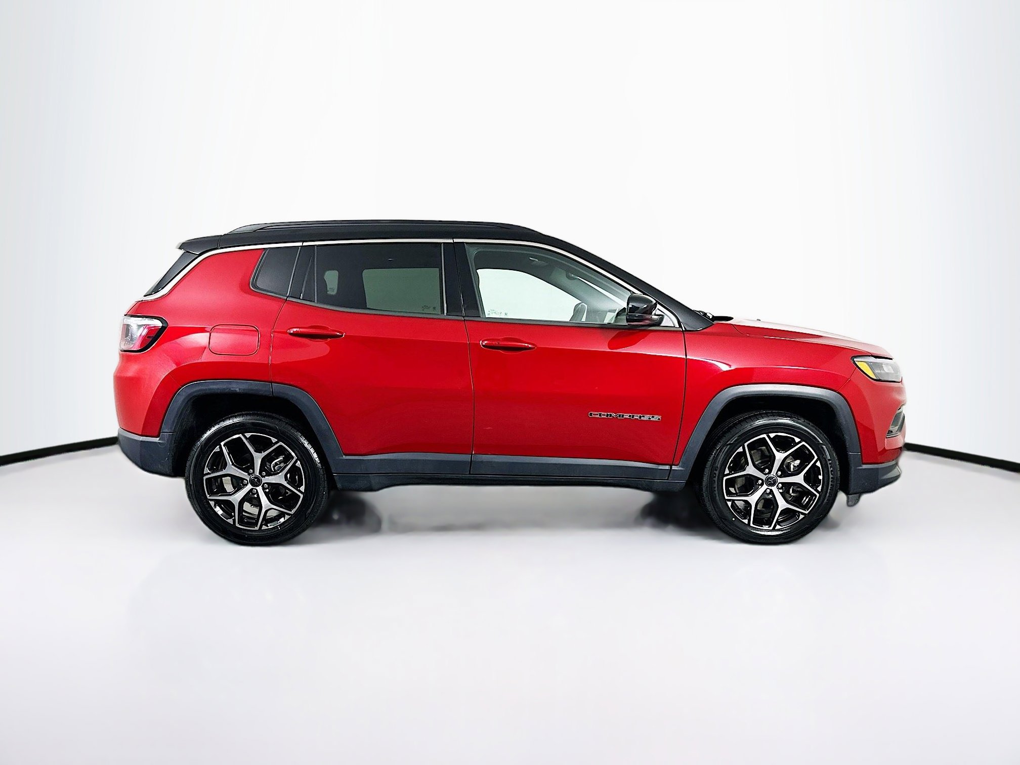 Used 2025 Jeep Compass Limited image 10