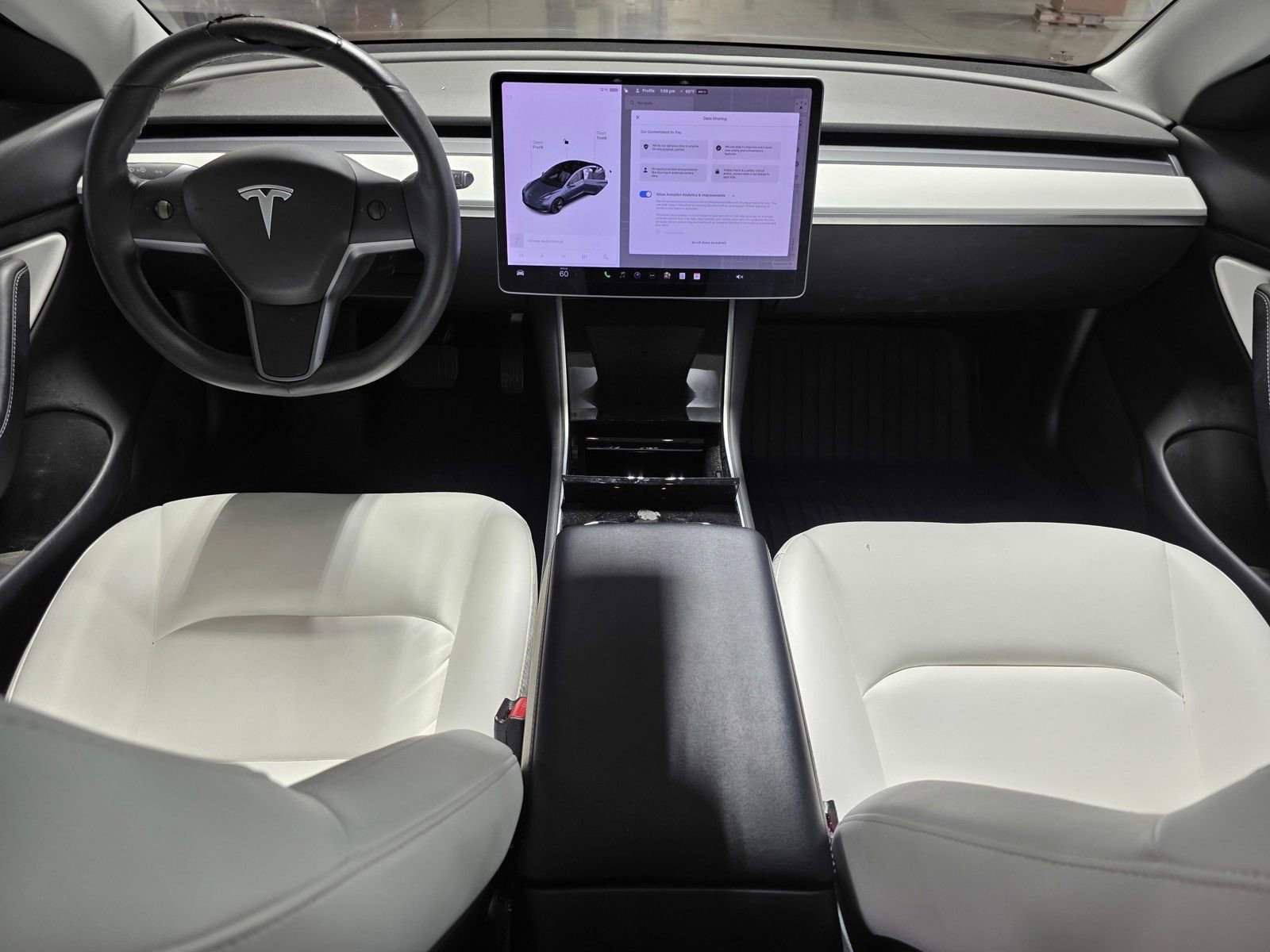 Used 2019 Tesla Model 3 Standard Range Plus image 14