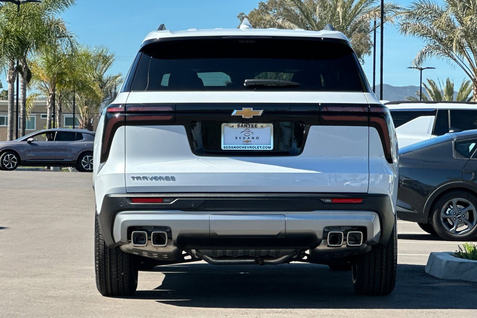 New 2026 Chevrolet Traverse LT w/ Enhanced Driving Package image 5
