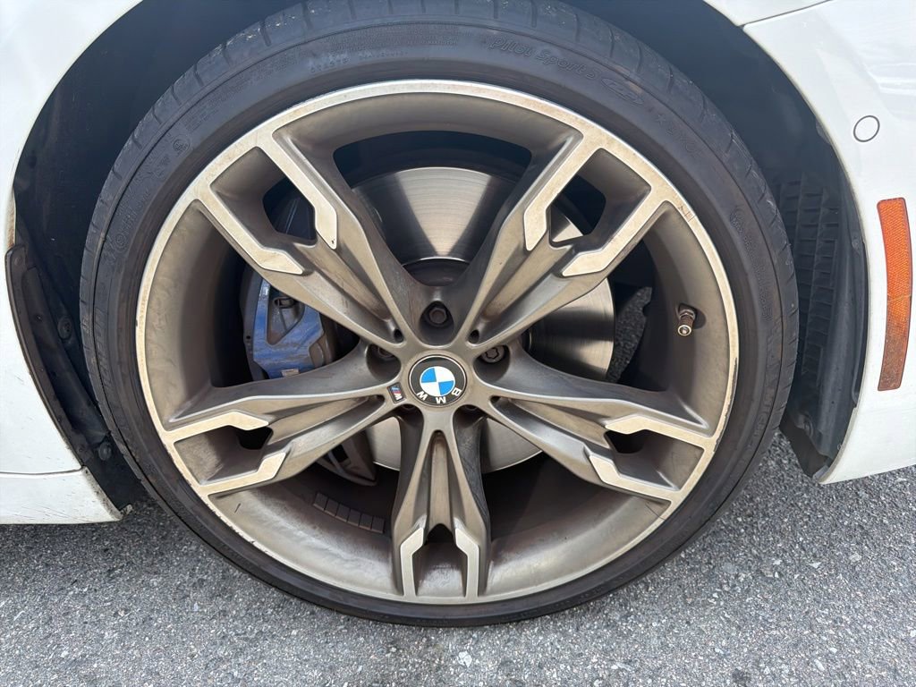 Used 2018 BMW M550i xDrive AWD/4WD image 3