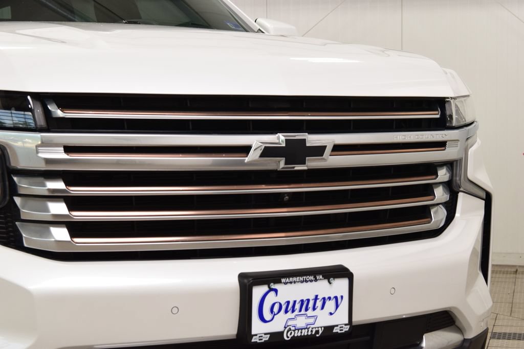 Used 2023 Chevrolet Tahoe High Country AWD/4WD image 11