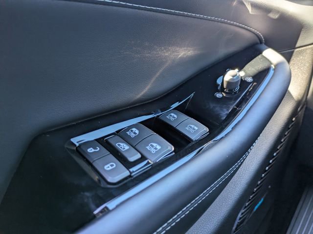 Used 2022 Jeep Grand Cherokee Overland w/ Luxury Tech Group IV image 29