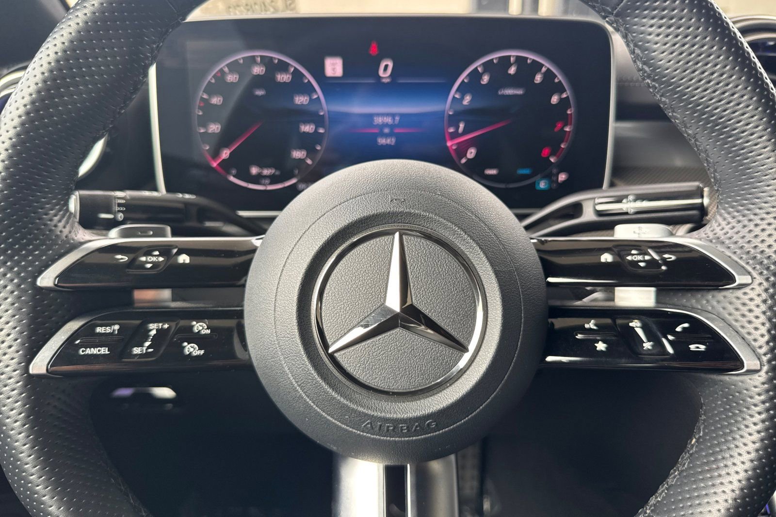 Certified 2024 Mercedes-Benz CLE 300 4MATIC Coupe image 27