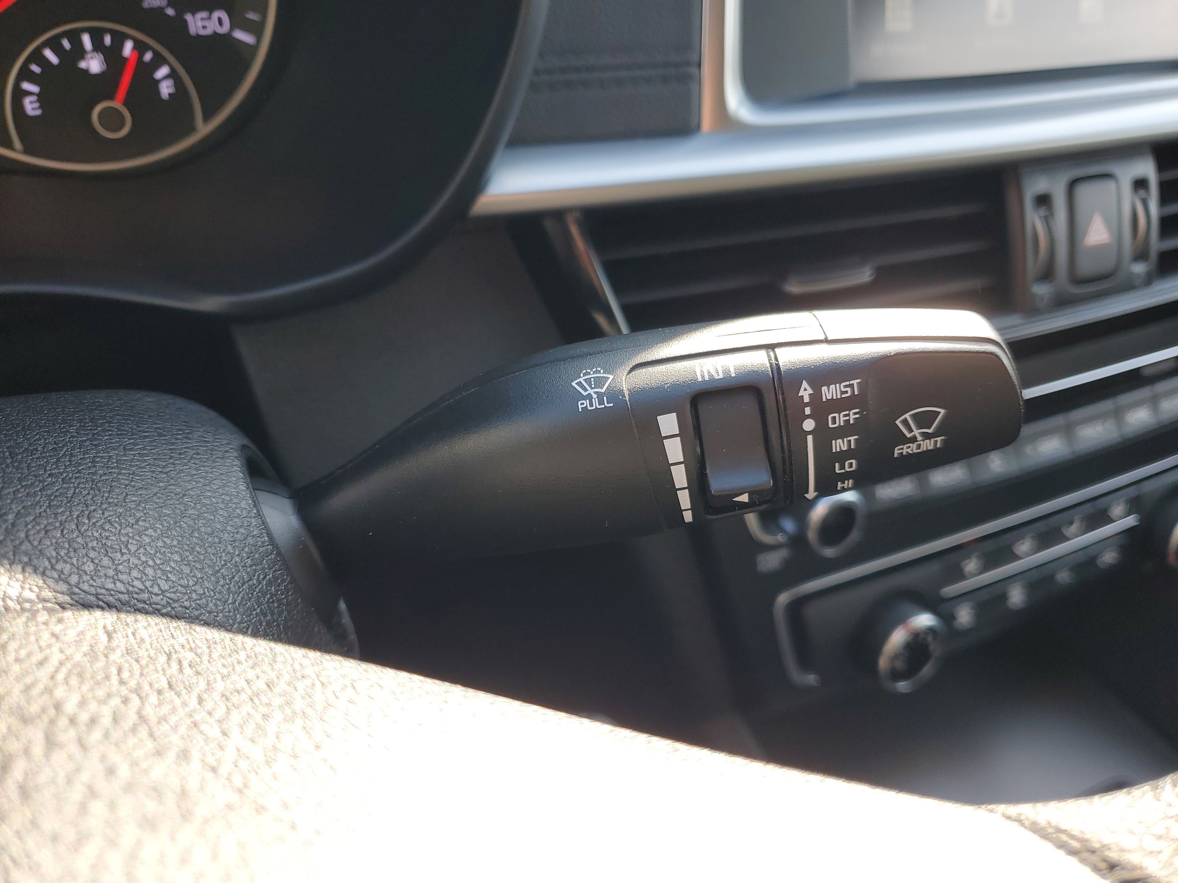 Certified 2020 Kia Optima LX image 29