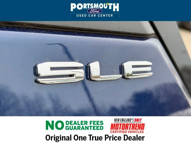 Used 2022 GMC Terrain SLE w/ Driver Convenience Package image 19