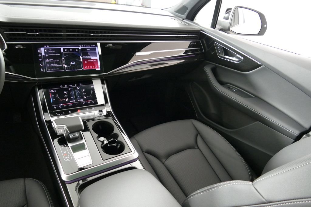 New 2026 Audi Q7 3.0T Premium Plus AWD/4WD image 7