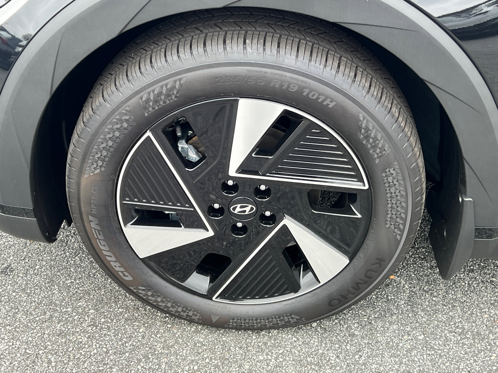 New 2026 Hyundai Ioniq 5 SEL image 12