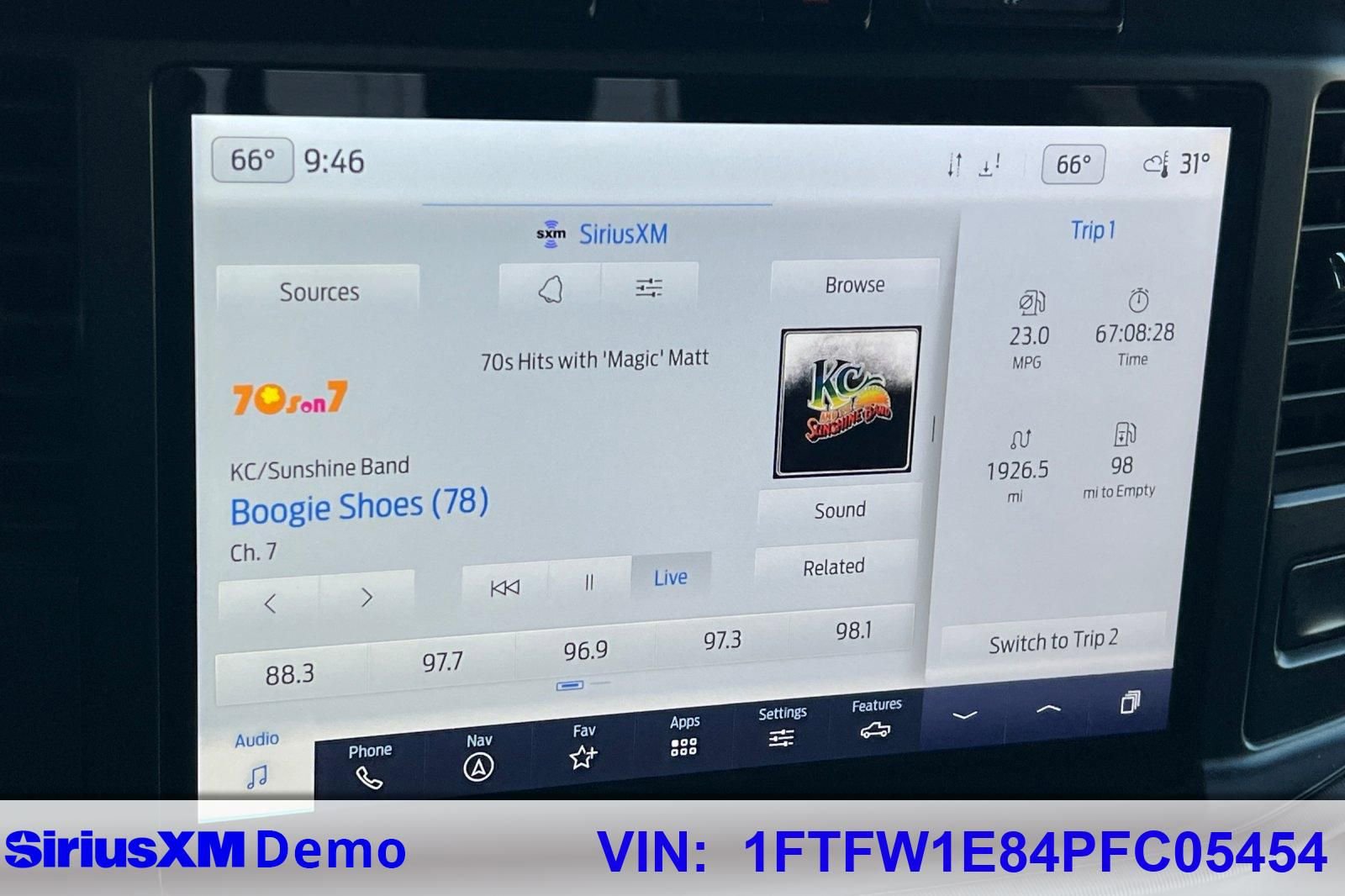 Used 2023 Ford F150 Platinum image 31