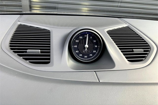 New 2026 Porsche Cayenne S image 30