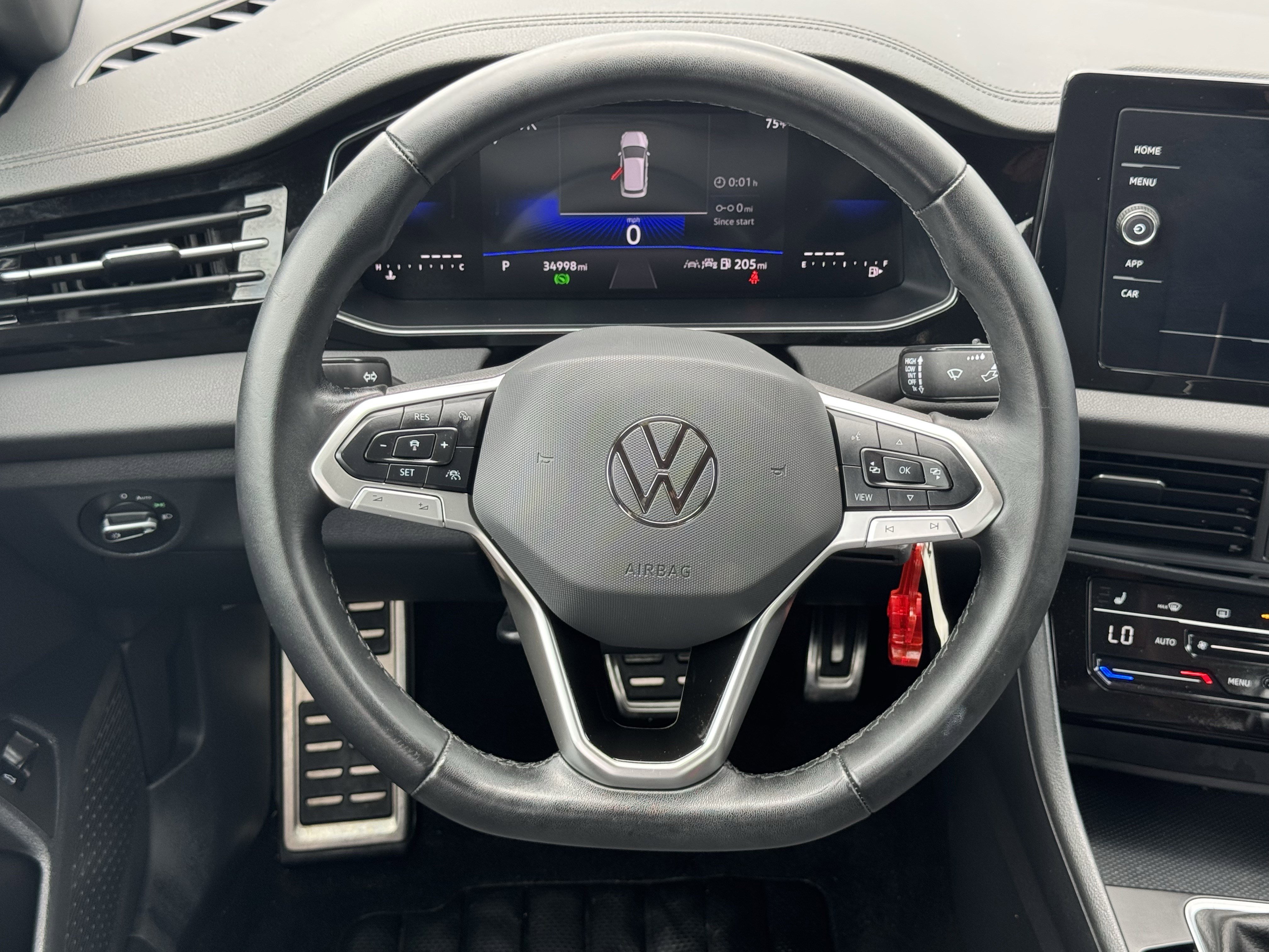 Used 2025 Volkswagen Jetta Sport FWD image 16