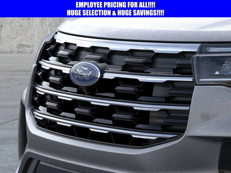 New 2026 Ford Explorer Active AWD/4WD image 17