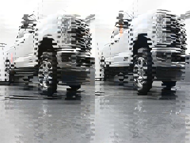 Used 2024 Ford F250 XLT image 30
