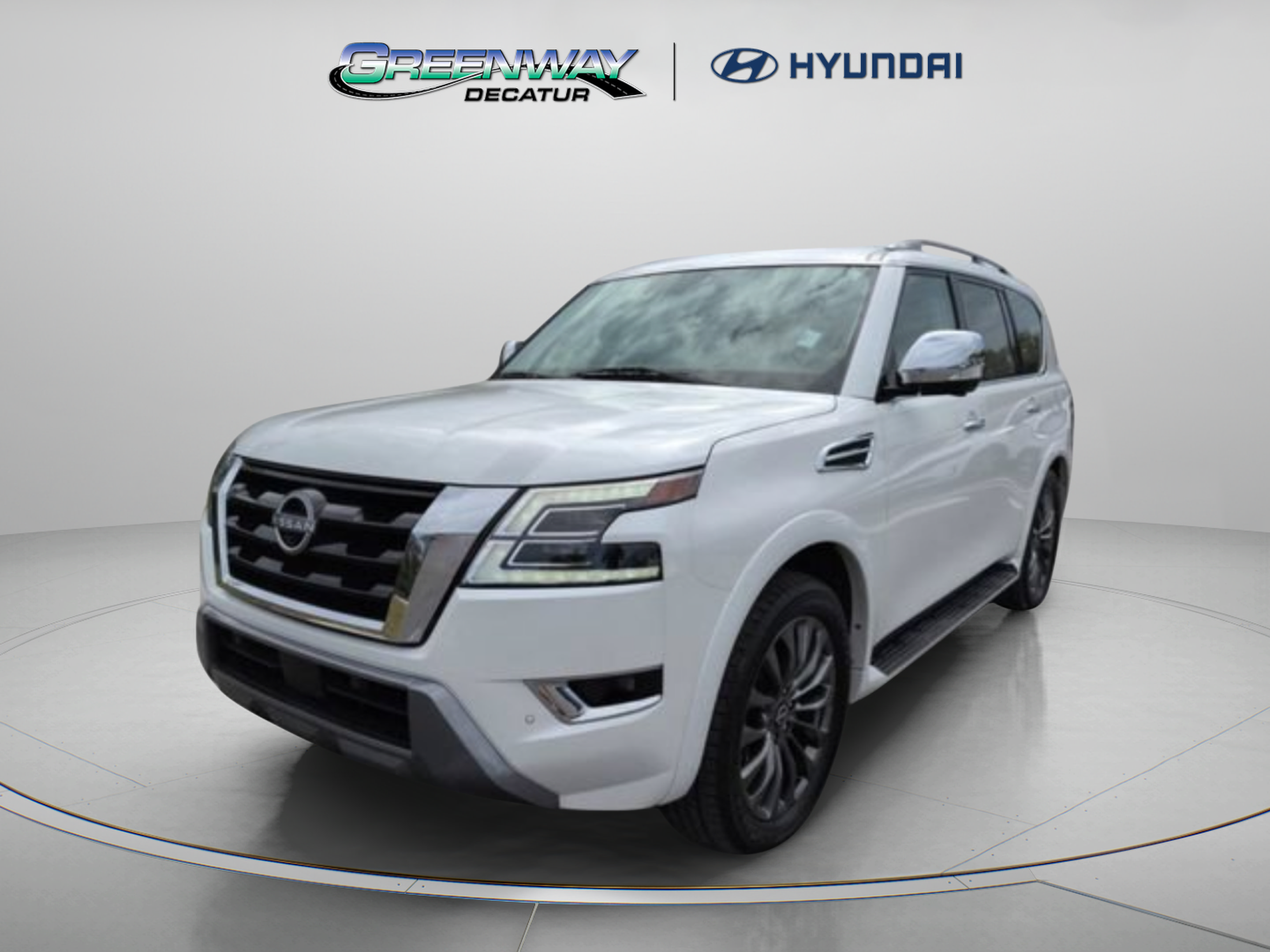 Used 2023 Nissan Armada Platinum w/ Captain's Chairs Package RWD image 4