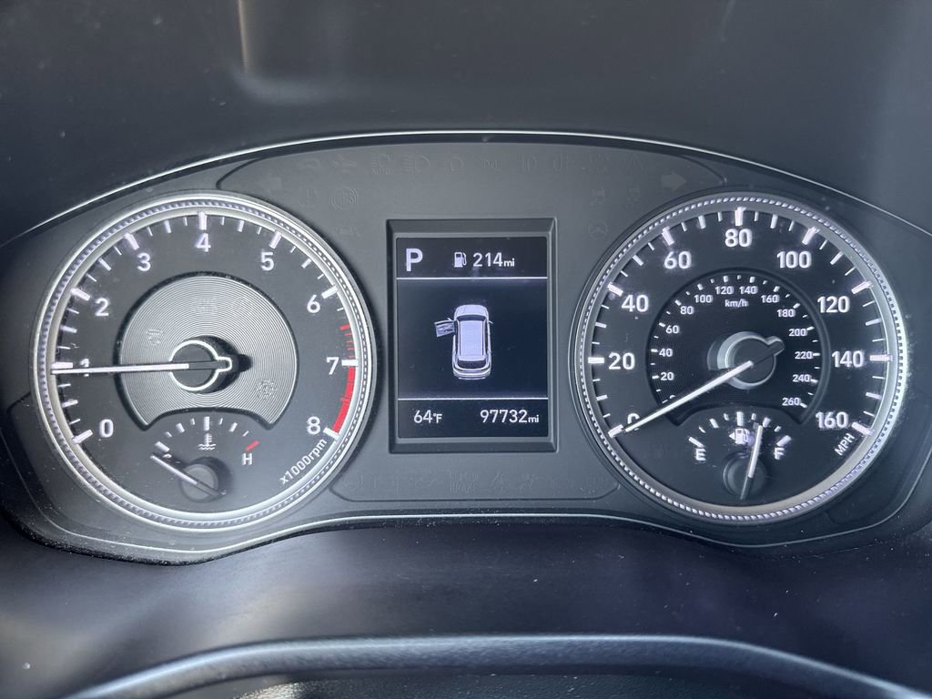 Used 2020 Hyundai Santa Fe SE w/ Cargo Package image 18