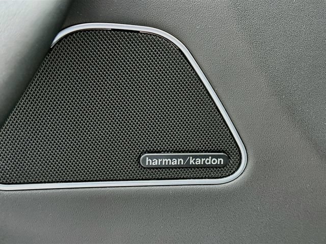 Used 2024 Maserati Levante GT Ultima AWD/4WD image 24