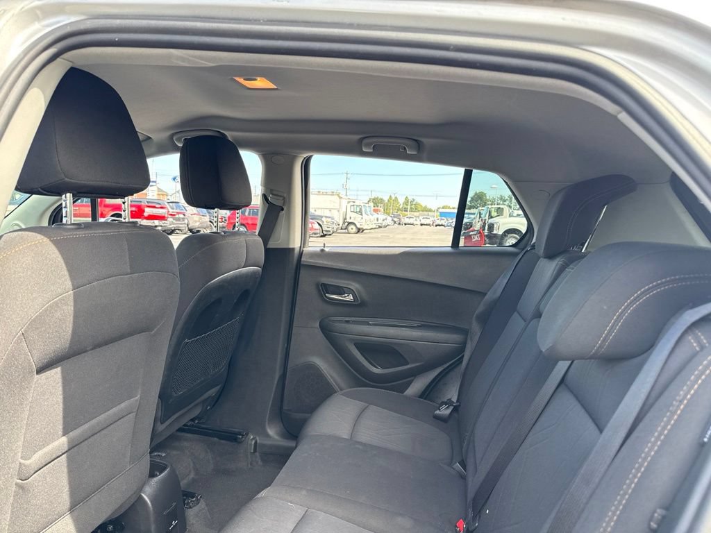 Used 2018 Chevrolet Trax LT AWD/4WD image 6