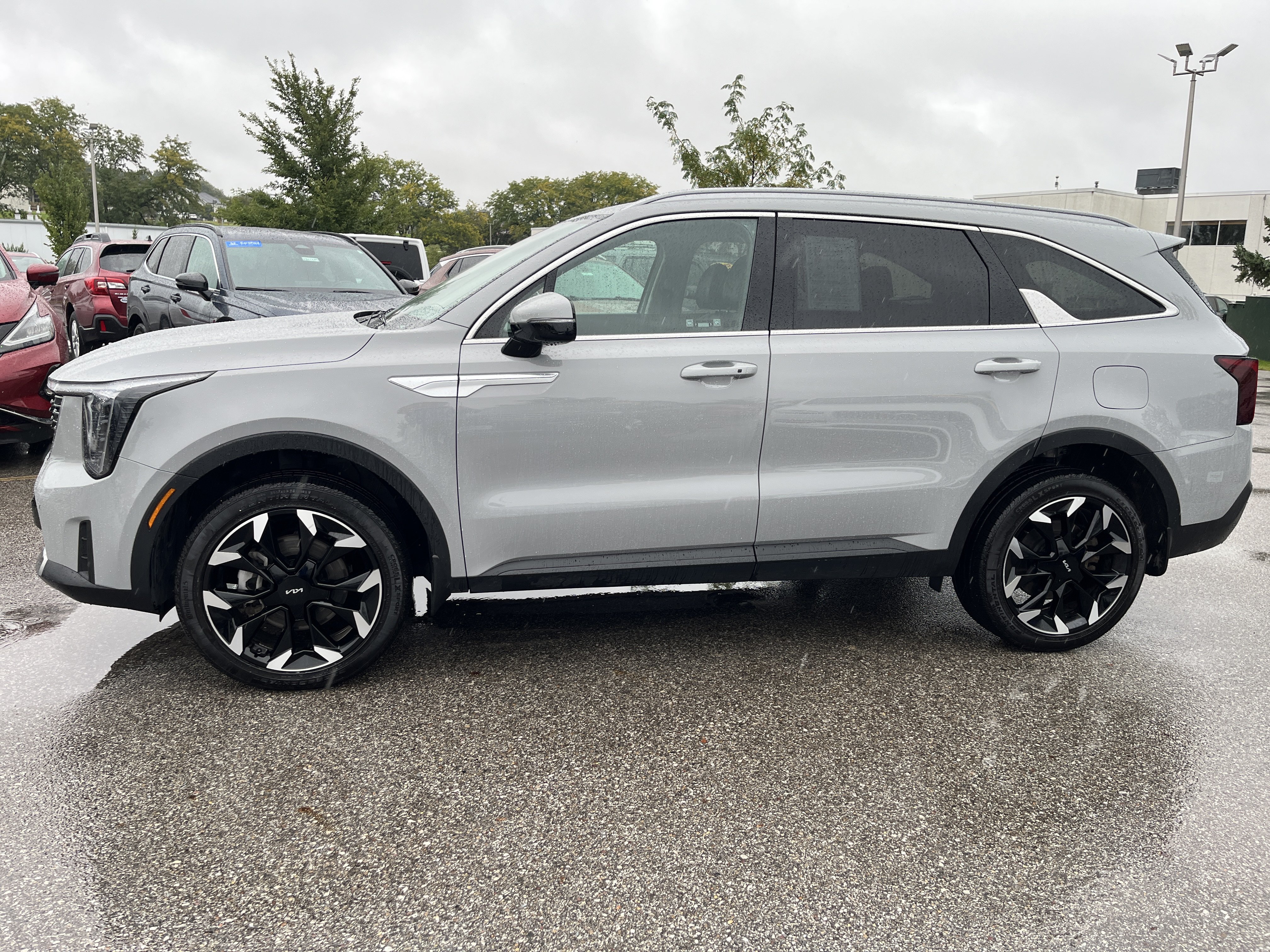 Used 2025 Kia Sorento X-Line EX AWD/4WD image 7