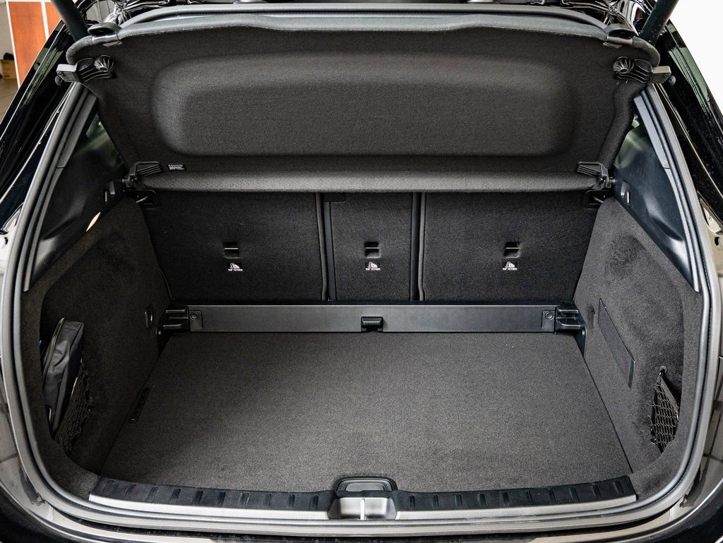 New 2026 Mercedes-Benz GLA 35 AMG 4MATIC image 19