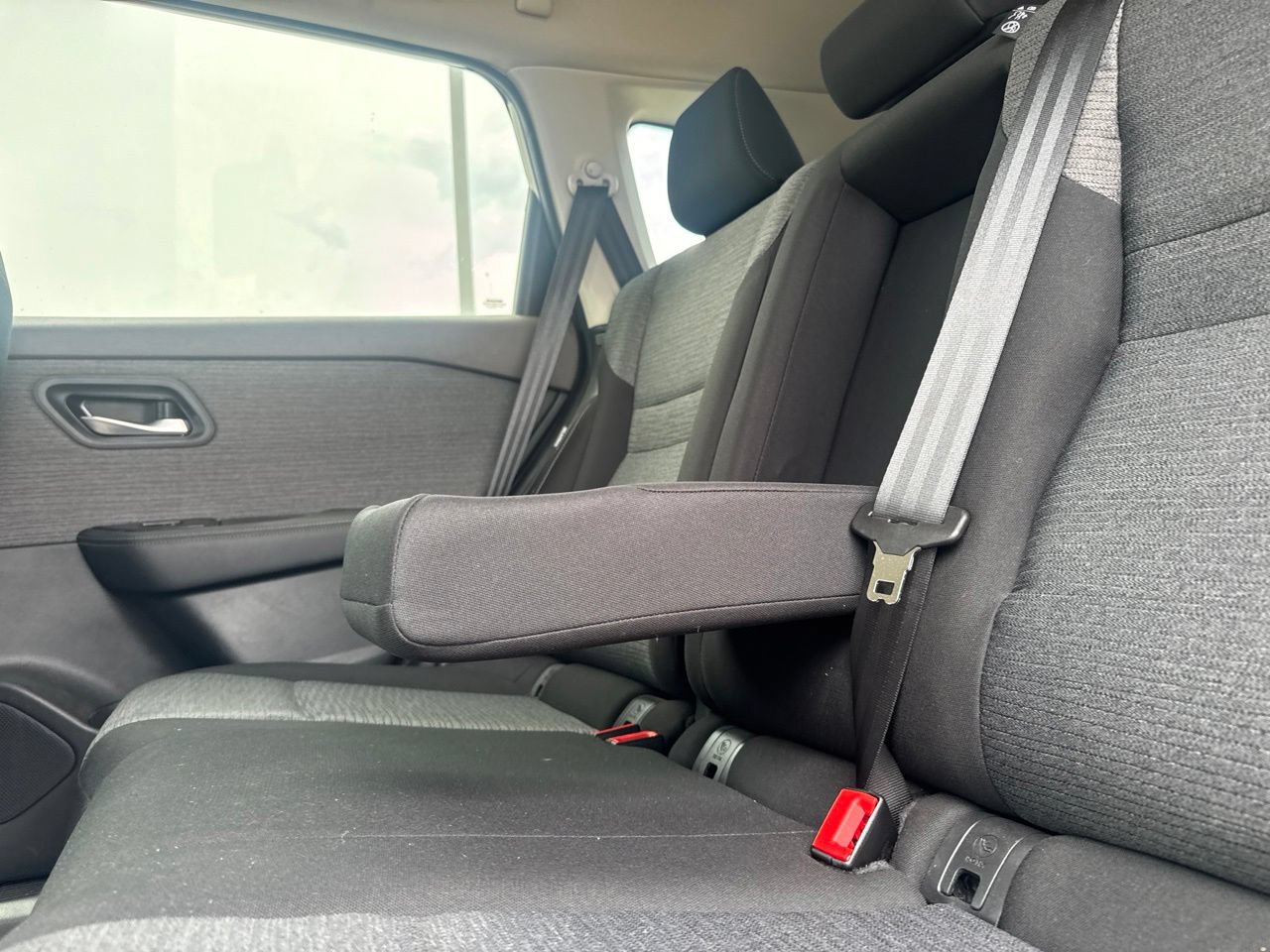Certified 2023 Nissan Rogue SV AWD/4WD image 35