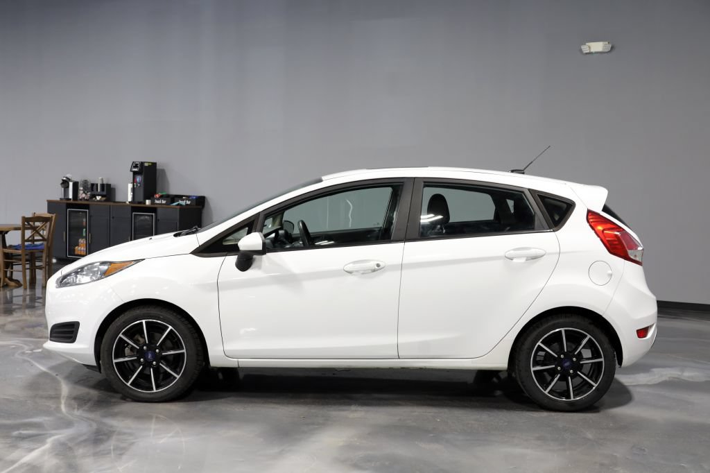 Used 2019 Ford Fiesta SE FWD image 4