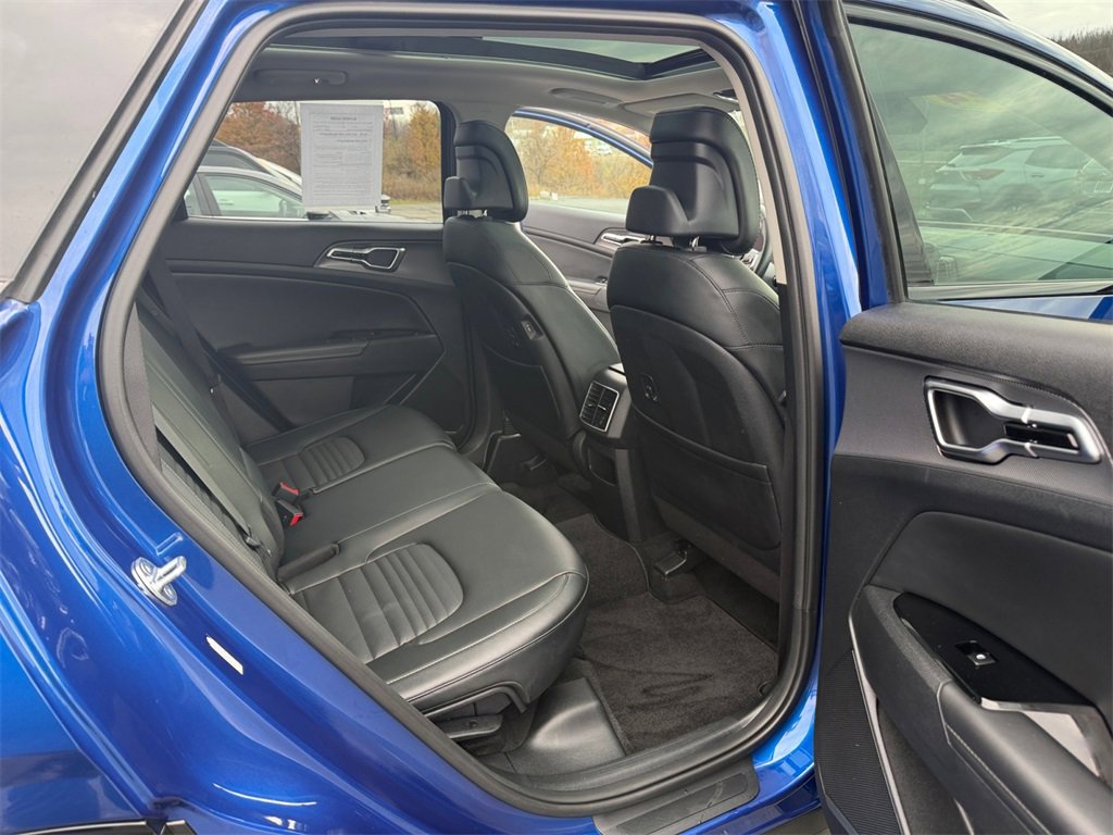 Used 2024 Kia Sportage SX image 27