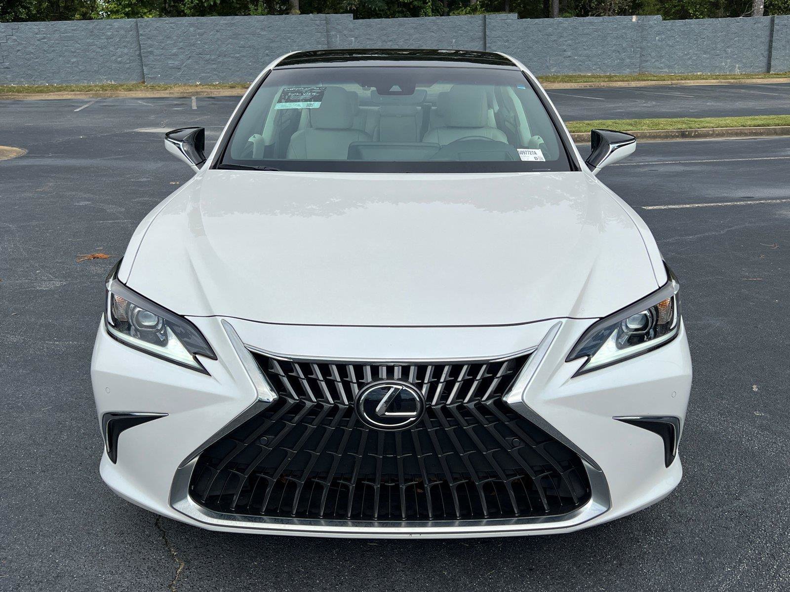 Certified 2024 Lexus ES 350 w/ Technology Package FWD image 2