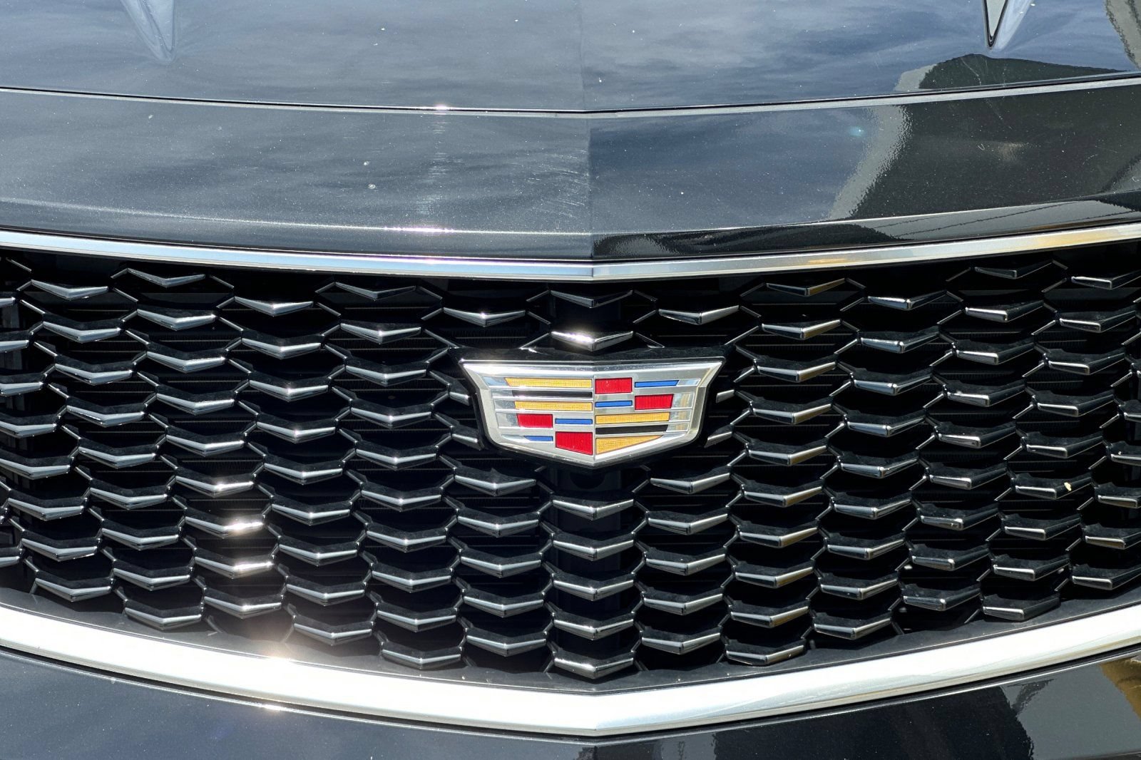 Certified 2023 Cadillac XT4 Sport w/ Cold Weather Package FWD image 38