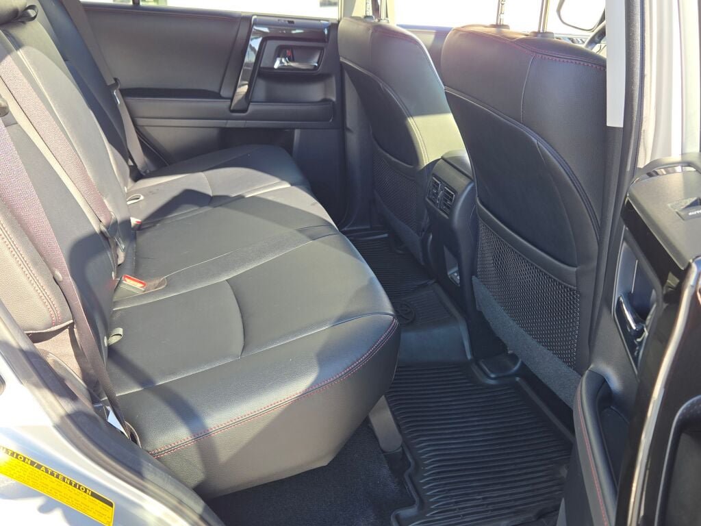 Used 2023 Toyota 4Runner TRD Off-Road Premium w/ Off Road Premium Plus Package AWD/4WD image 7