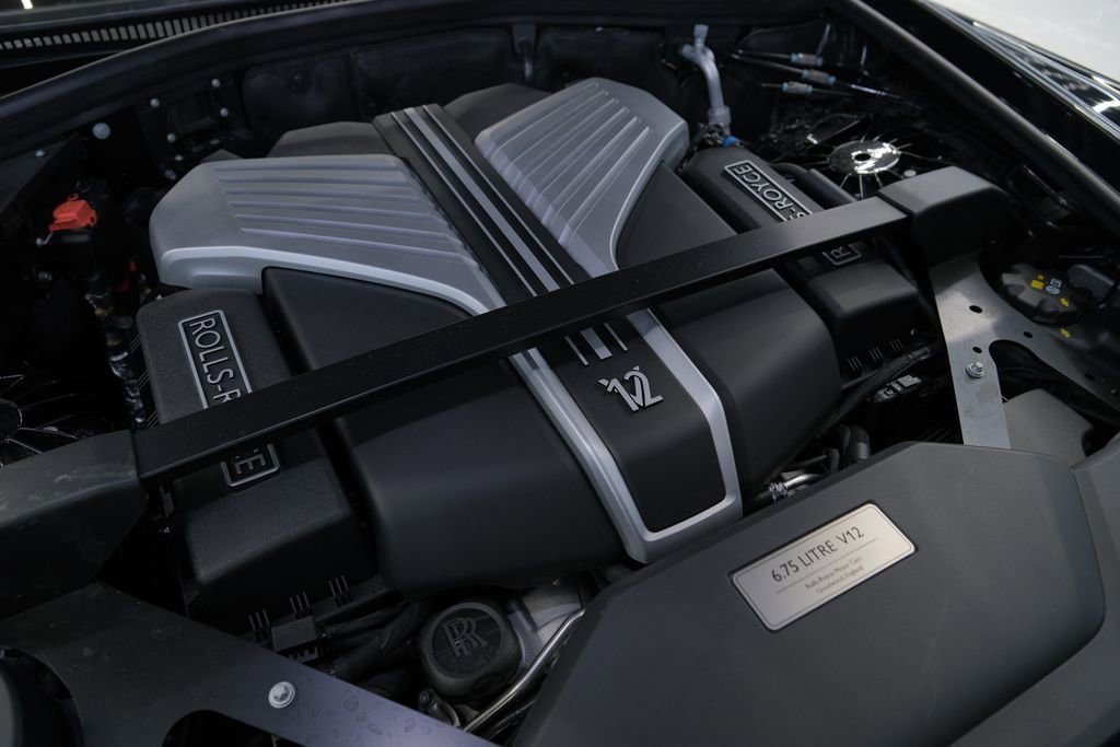 Used 2026 Rolls-Royce Phantom Sedan image 58