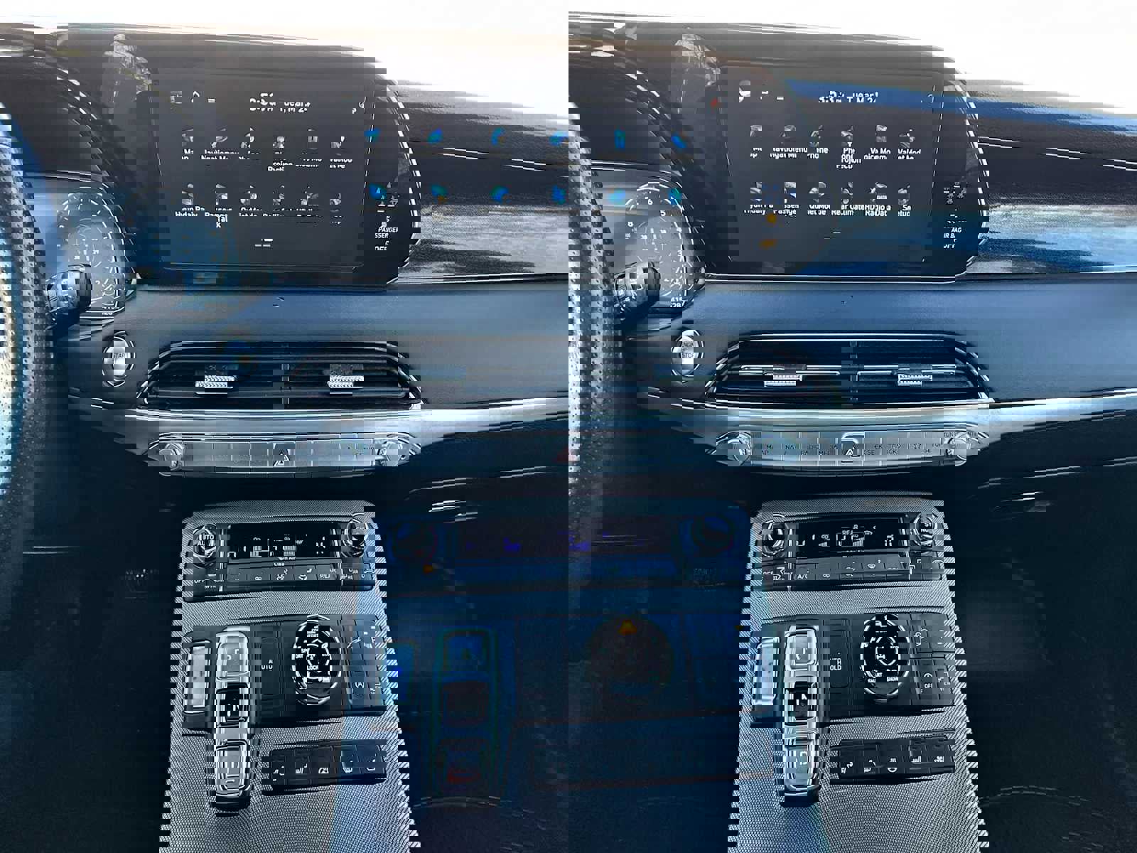 Used 2022 Hyundai Palisade Calligraphy image 29