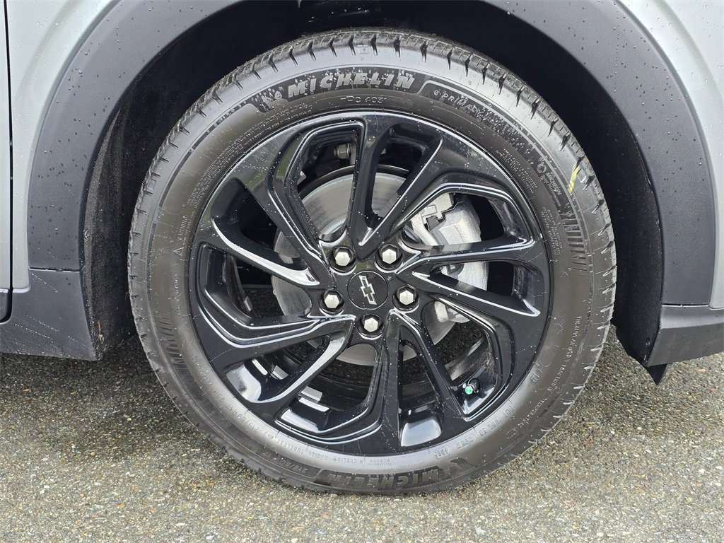 New 2027 Chevrolet Bolt RS image 9