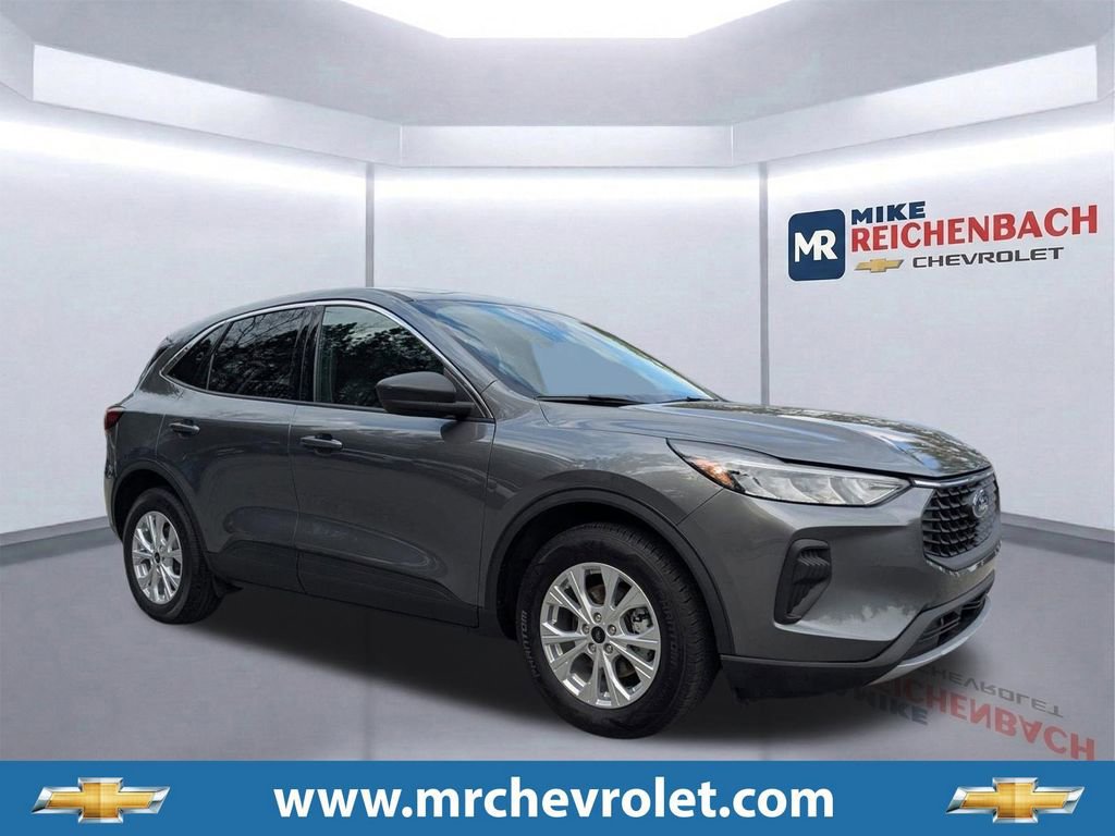 Used 2024 Ford Escape Active