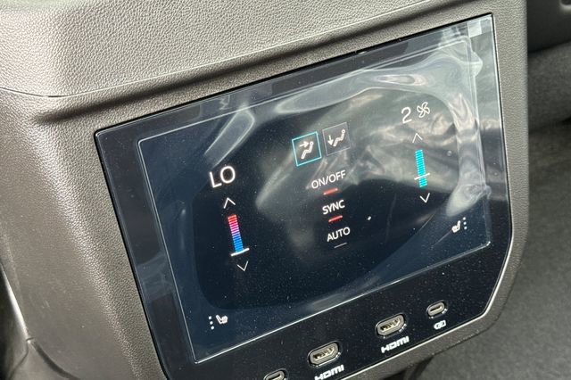 New 2026 GMC Yukon XL AT4 Ultimate image 14