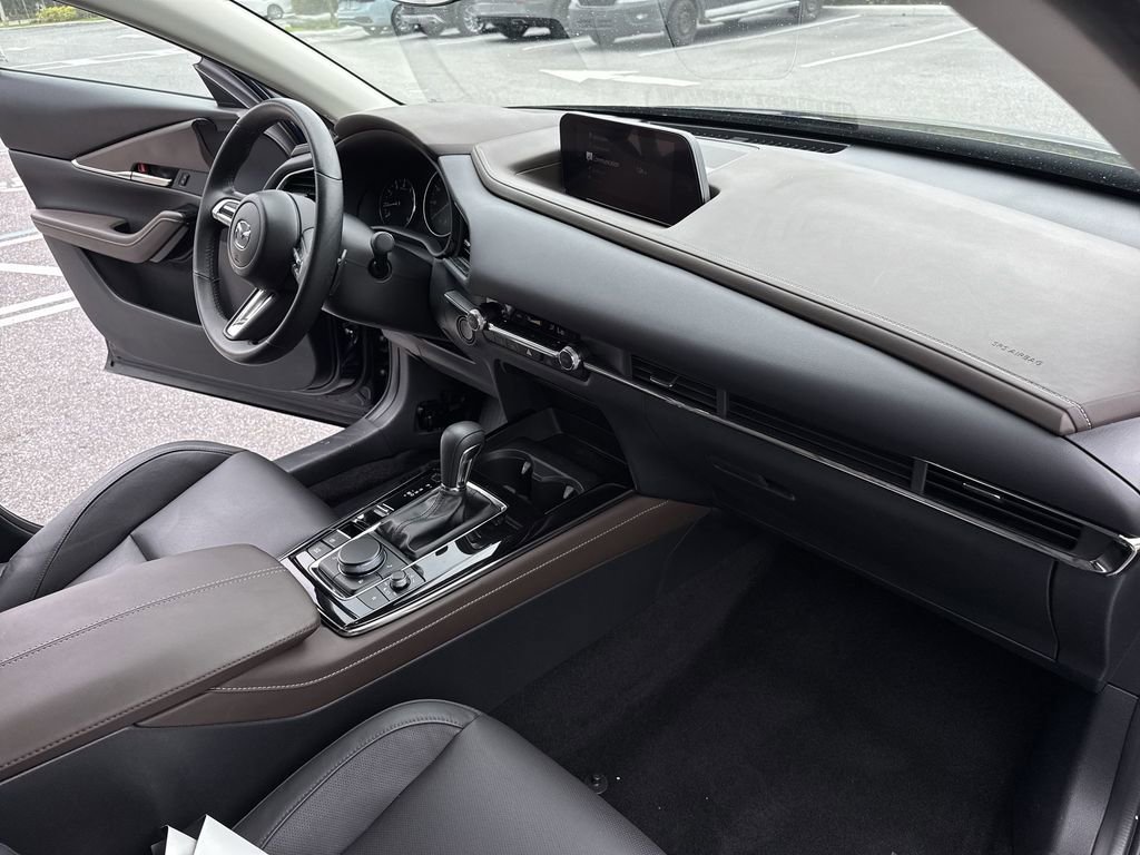 Used 2023 MAZDA CX-30 AWD 2.5 S w/ Premium Package image 32