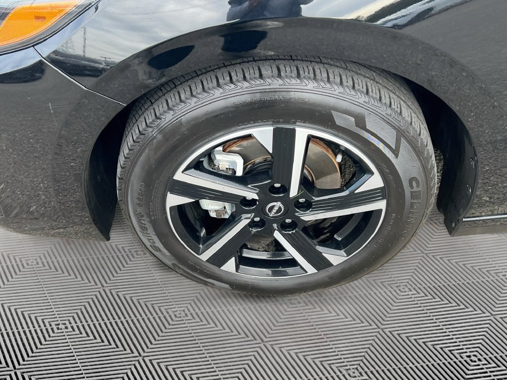Used 2024 Nissan Sentra SV FWD image 28