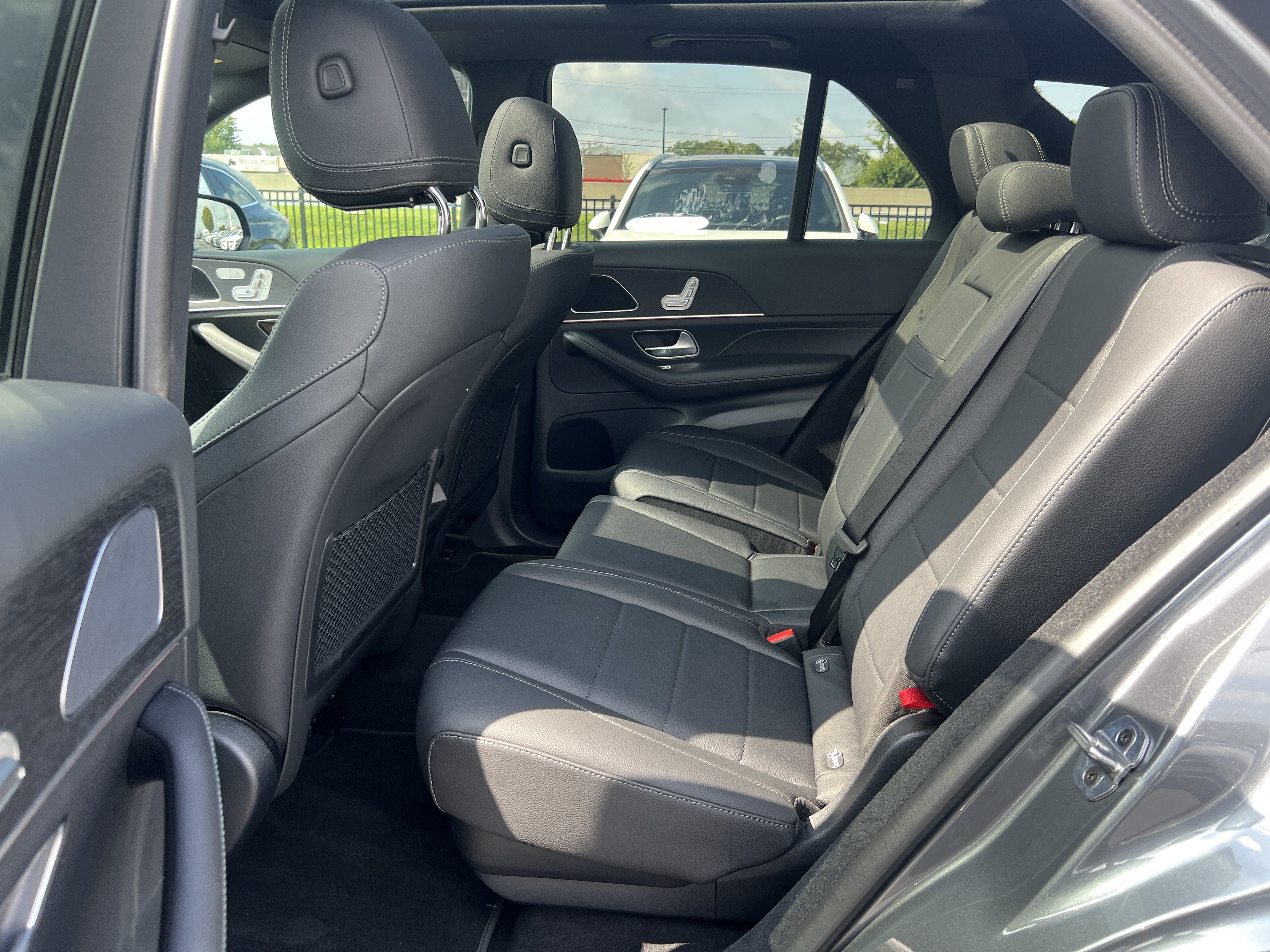 Certified 2026 Mercedes-Benz GLE 350 4MATIC image 33