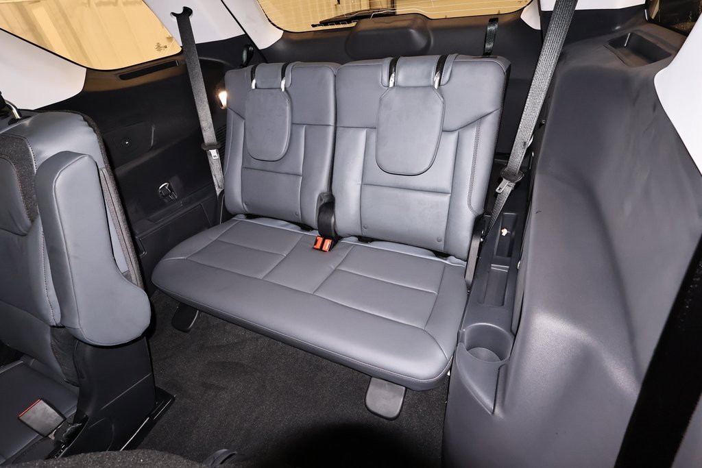 New 2026 Ford Explorer Active image 15