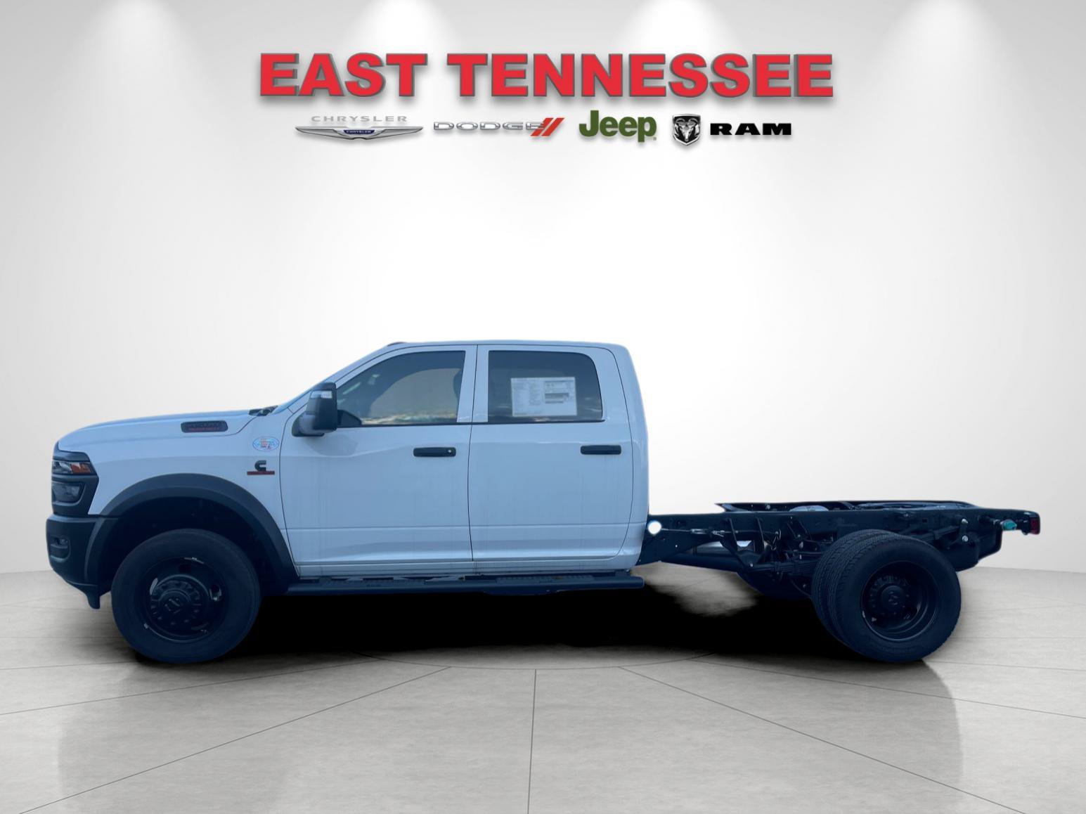 New 2026 RAM 4500 Tradesman AWD/4WD image 6