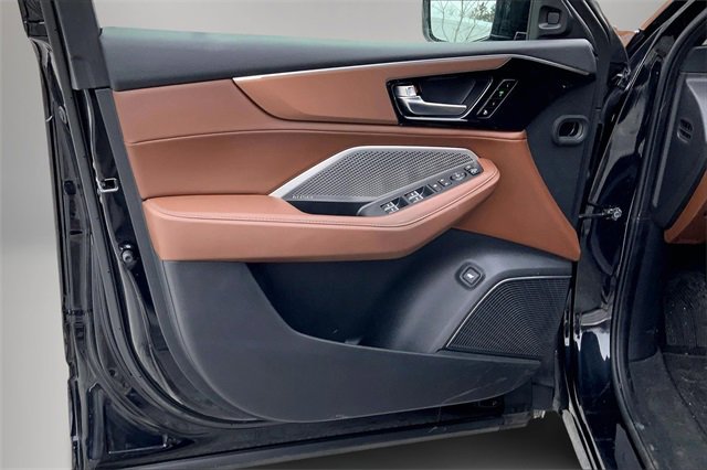 Used 2022 Acura MDX SH-AWD w/ Technology Package image 17