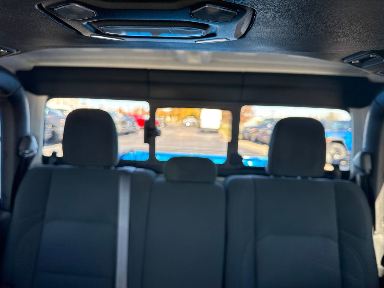 Used 2020 Jeep Gladiator Sport image 23