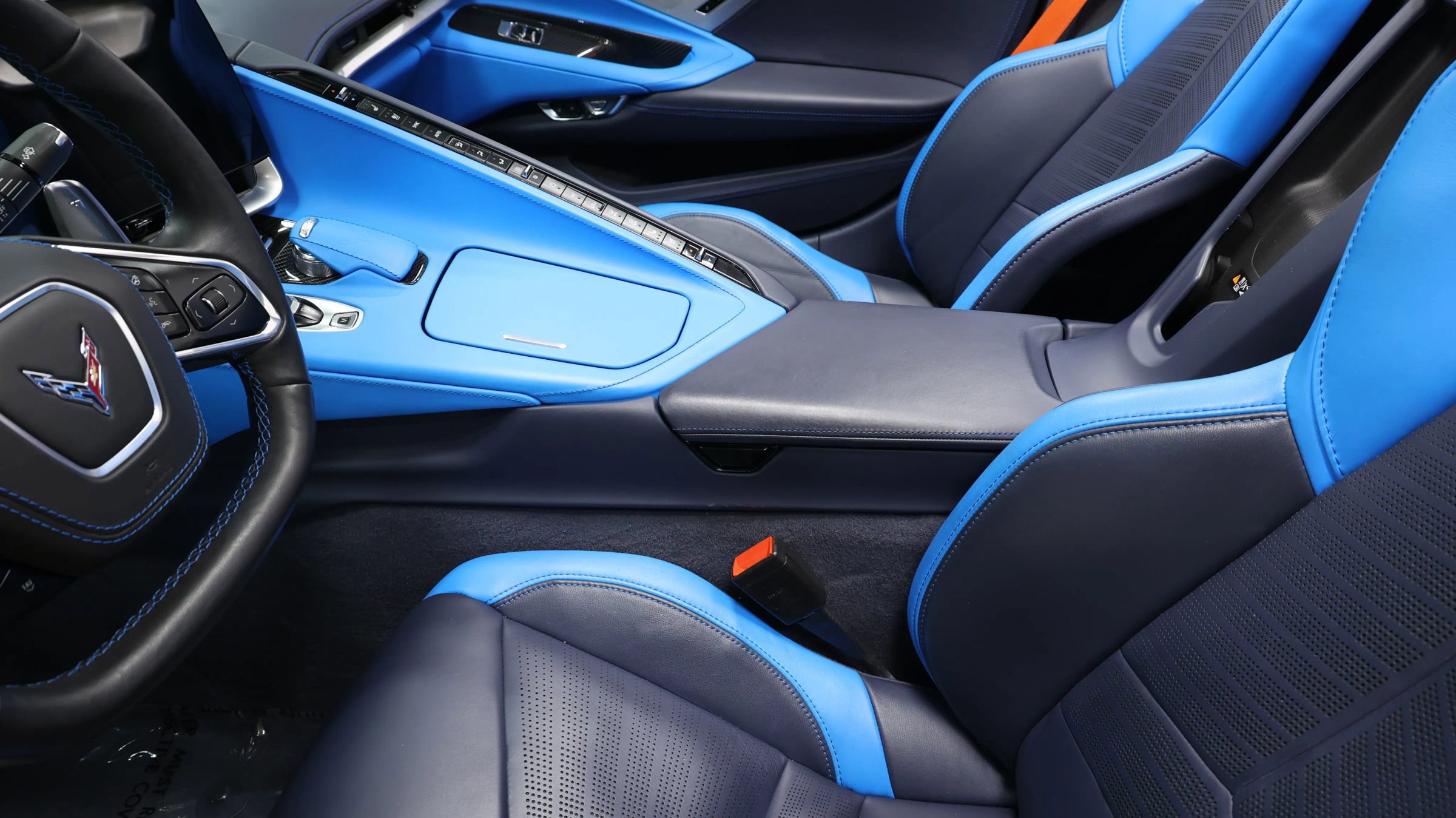 Used 2022 Chevrolet Corvette Stingray Premium Conv w/ Z51 Performance Package image 61