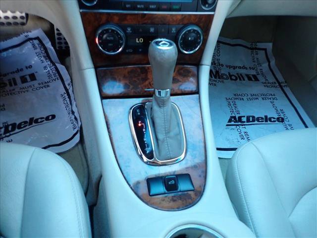 Used 2009 Mercedes-Benz CLK 350 Cabriolet image 20