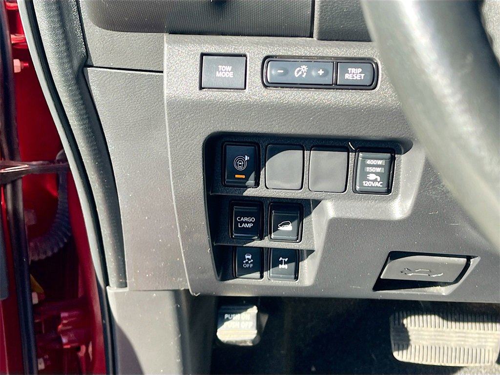 Used 2022 Nissan Frontier PRO-4X w/ Pro-4X Premium Package image 10