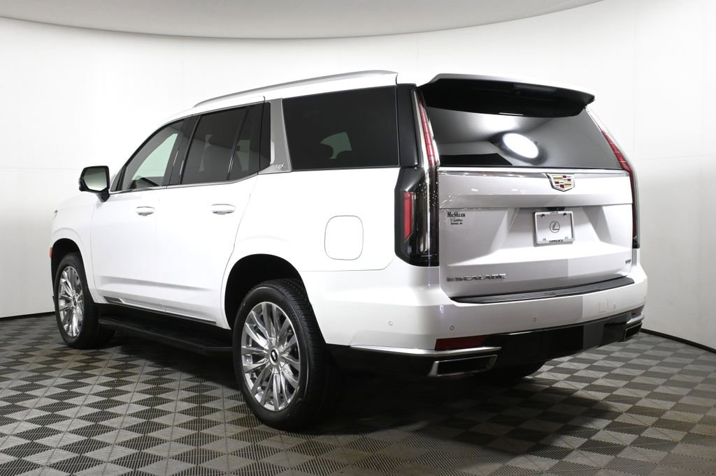 Used 2023 Cadillac Escalade Premium Luxury AWD/4WD image 5