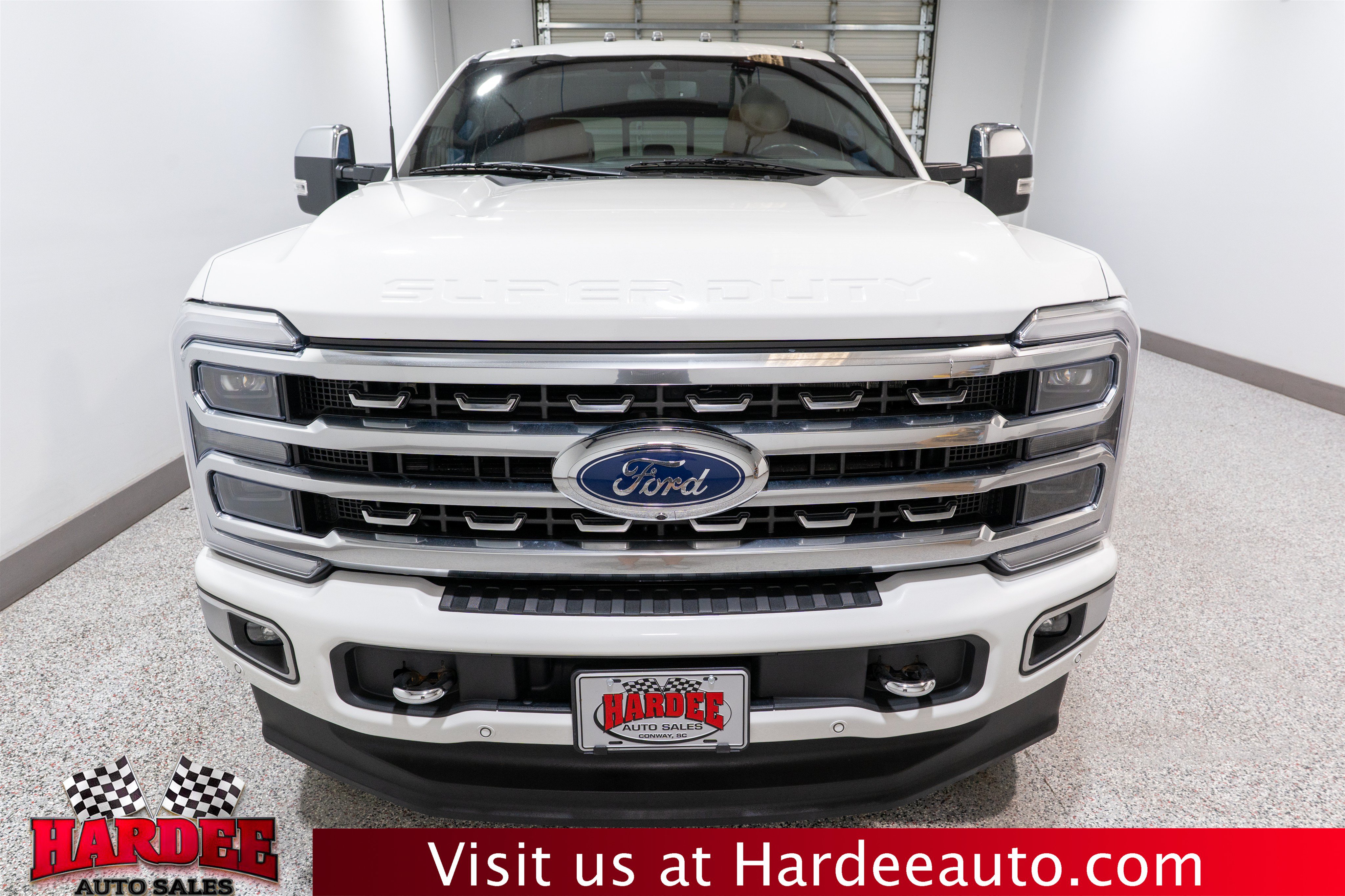 Used 2024 Ford F350 Platinum AWD/4WD image 7