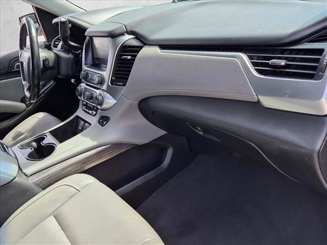 Used 2019 Chevrolet Suburban LT RWD image 21