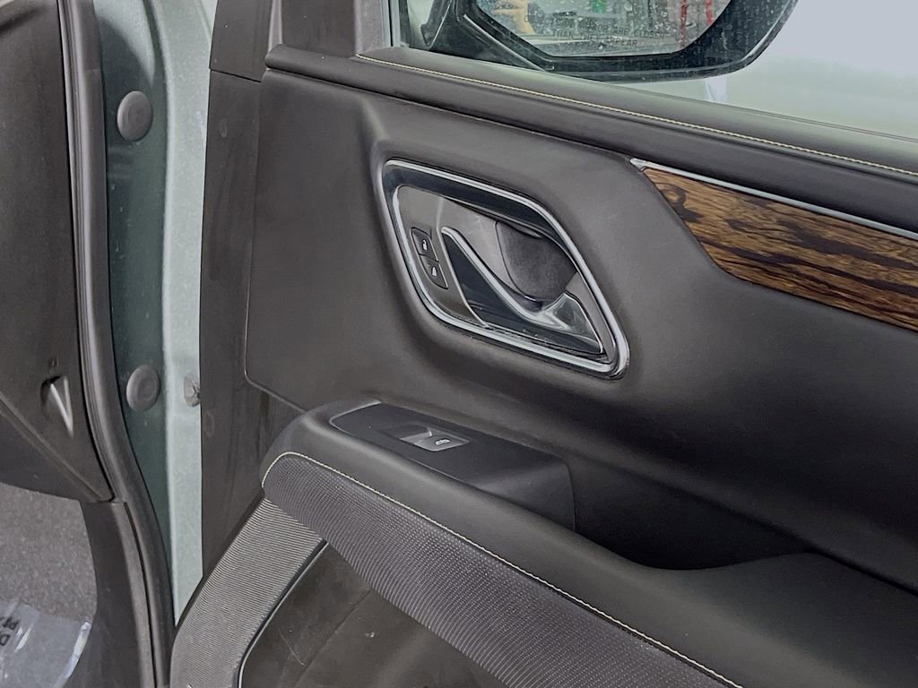 Used 2023 Chevrolet Tahoe Premier RWD image 28