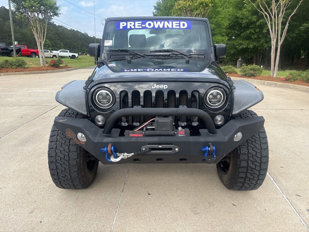 Used 2016 Jeep Wrangler Rubicon w/ Connectivity Group image 2