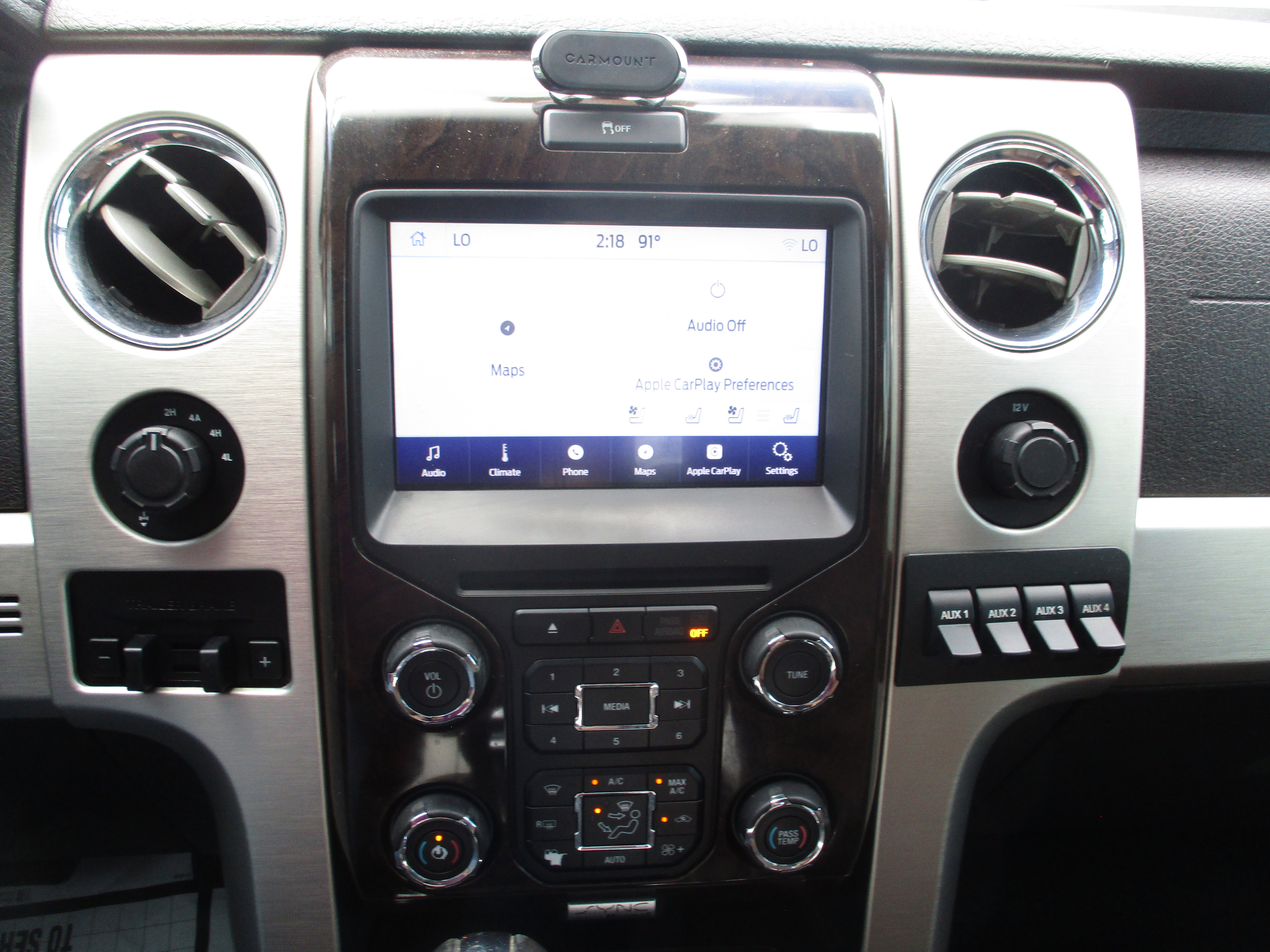 Used 2014 Ford F150 Platinum image 19